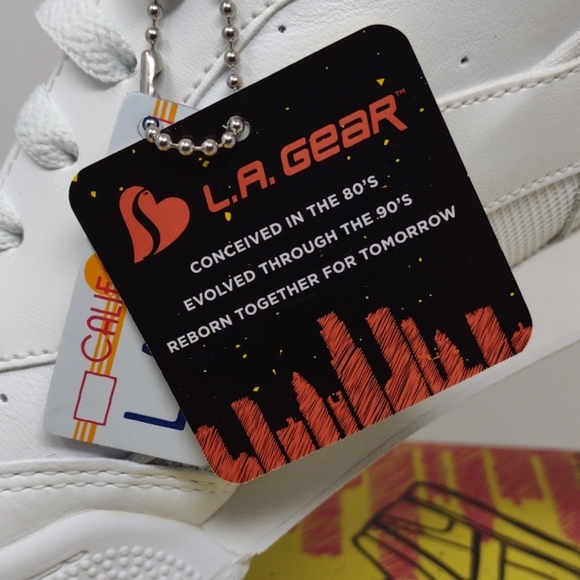 Skechers L.A. Gear Women's Hot Shots Low Sneakers - Picture 12 of 16